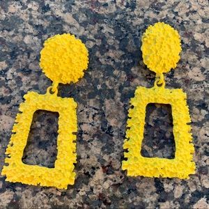 Bright yellow geometric Earrings